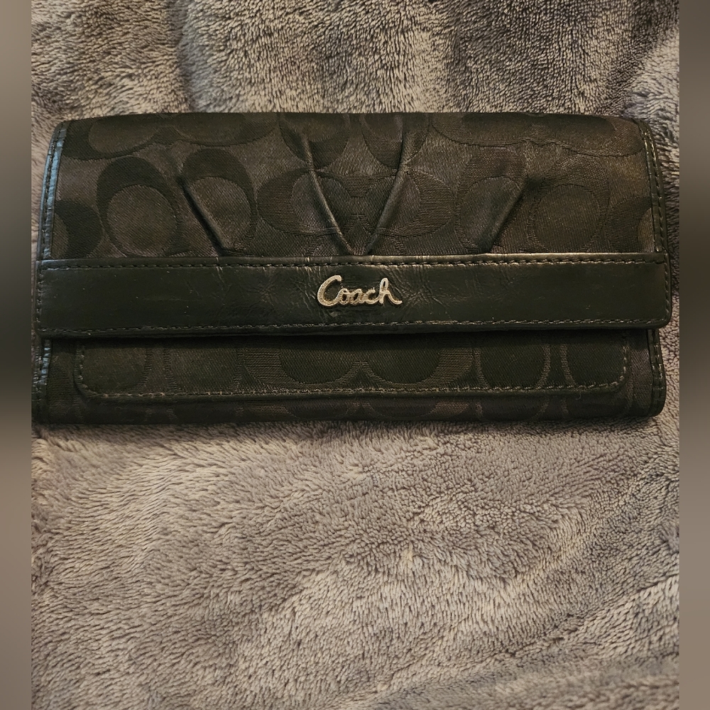 Coach Signature Wallet